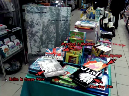 Distribué à la librairie "Bomel" (Hauteville)